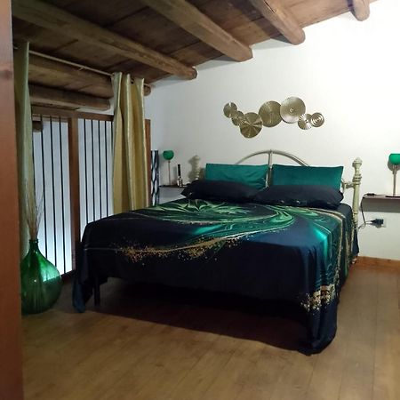 Апартаменты Casa Via Roma Сикульяна Экстерьер фото