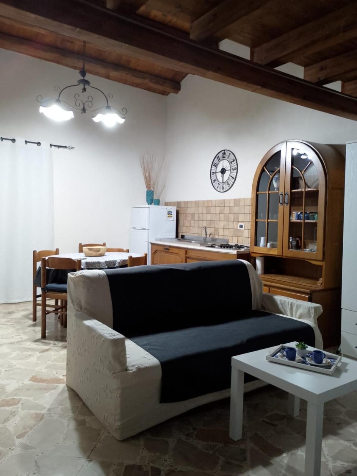 Апартаменты Casa Via Roma Сикульяна Экстерьер фото