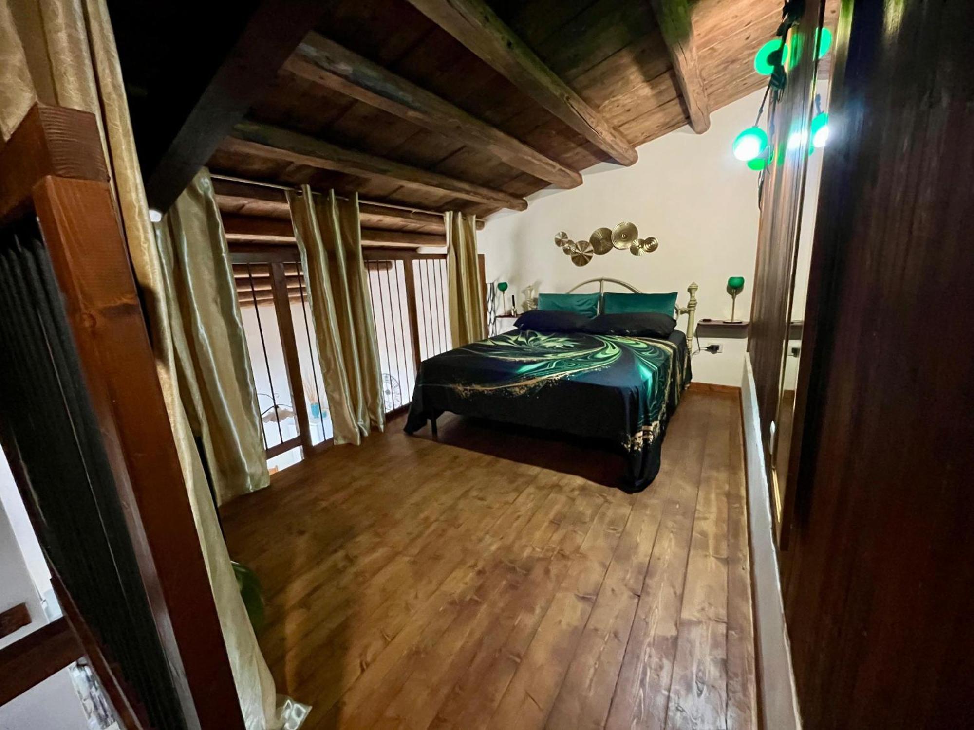 Апартаменты Casa Via Roma Сикульяна Экстерьер фото