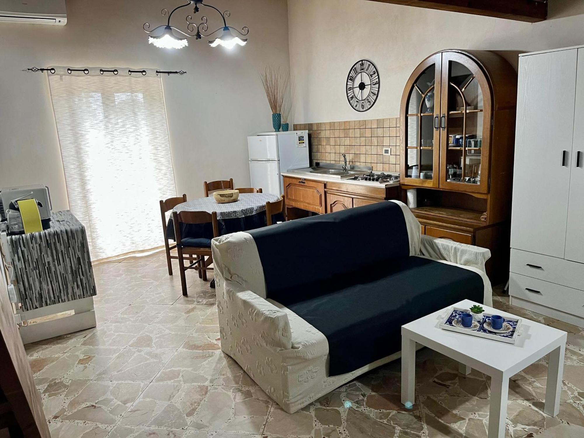 Апартаменты Casa Via Roma Сикульяна Экстерьер фото
